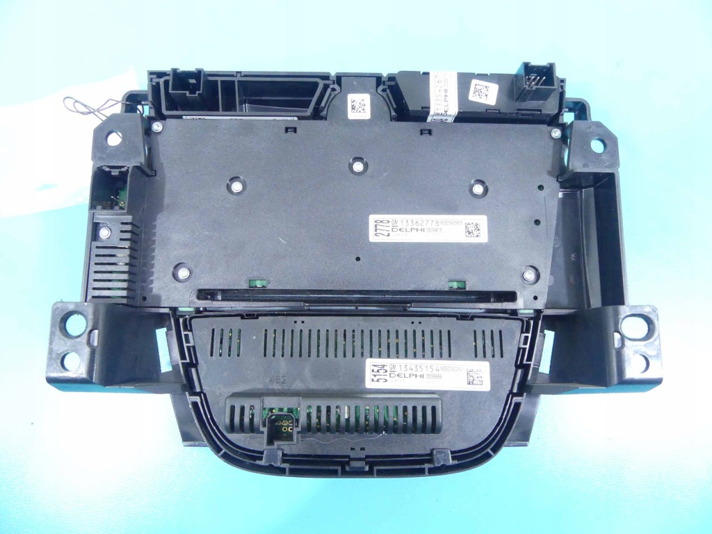 фото №3, Панель обдув кондиционера радио opel meriva b