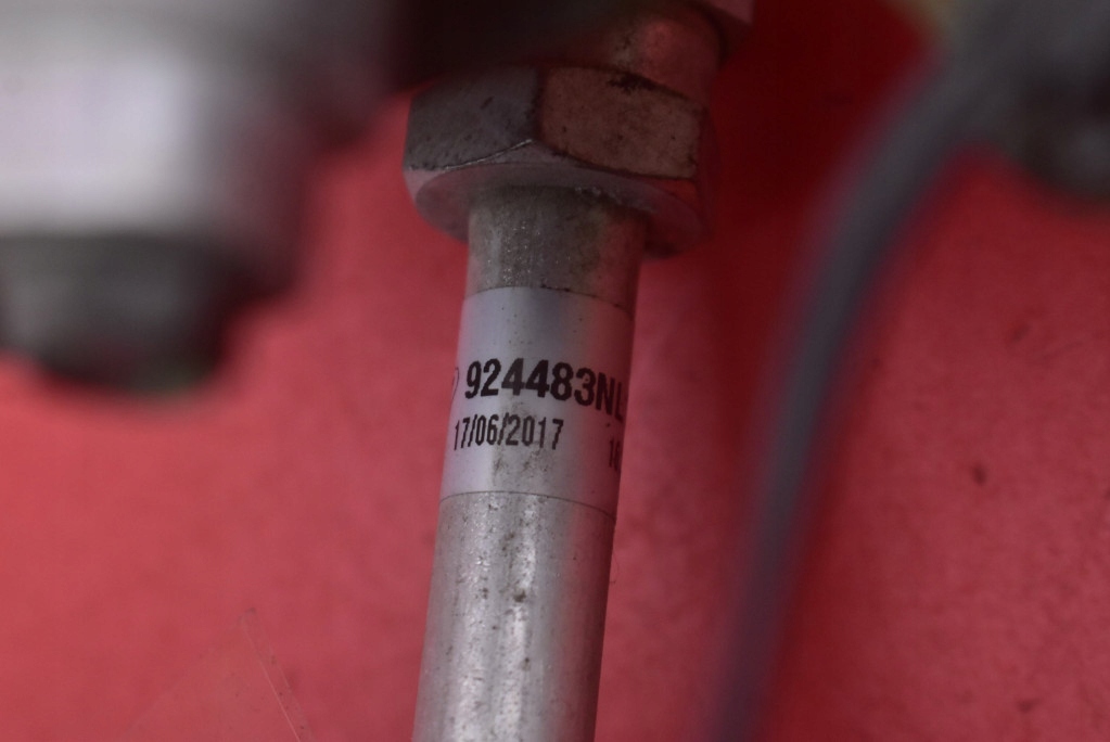 фото №10, Шланг трубка кондиционера 924483nl1b nissan leaf 1 i ze0 lift 10-17