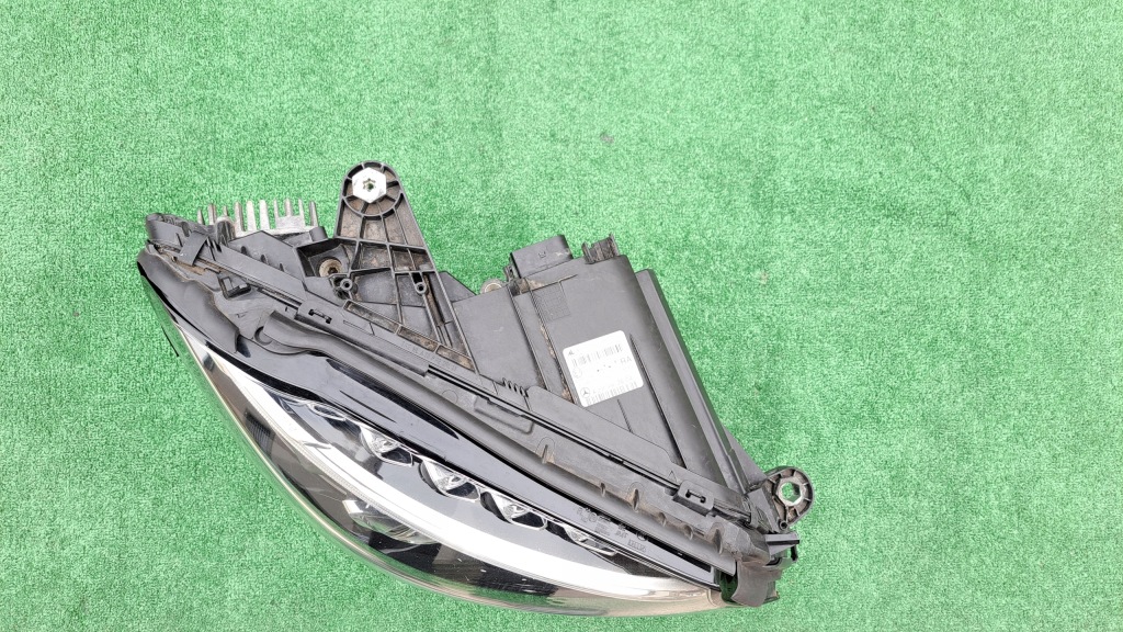 фото №3, Mercedes c-klasa w205 full led лампа передняя