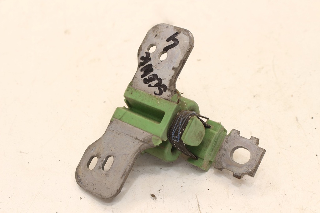 фото №6, Кронштейн кронштейн глушника 8201725880 renault scenic iv