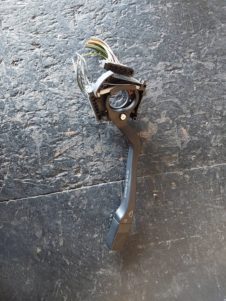 фото №8, Рычаг / переключатель дворник volkswagen transporter t4 701953503ah