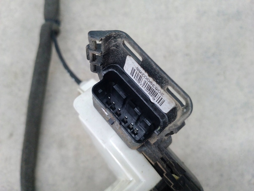 фото №8, Замок двері розсувних правих peugeot partner ii tepee psa828423