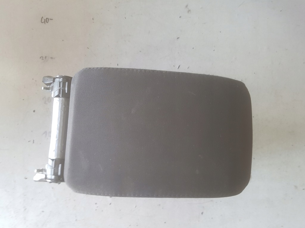 фото №1, Vw eos 06-10r подлокотник