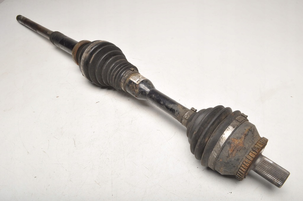 фото №1, Volvo xc90 приводной вал правая длинная p30783116 механическая коробка передач