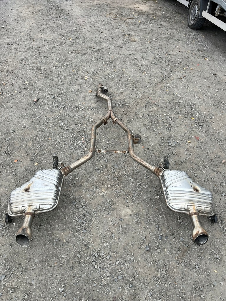 фото №1, Mercedes w251 3.0cdi r-klasa гаситель kompletny a2514901215