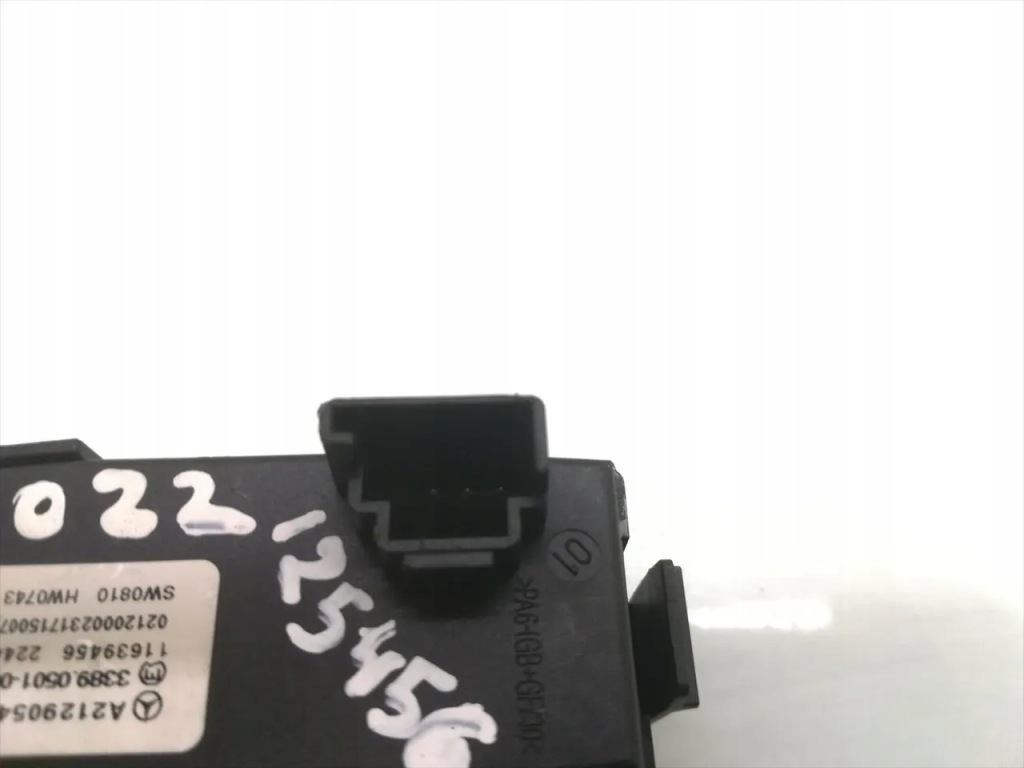 Mercedes-benz e-class інший кнопка перемикача 2012 estate 4/5dr 11639456 Ціна