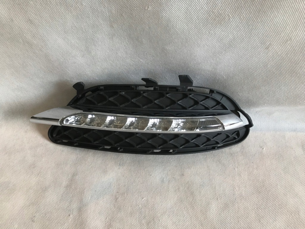 фото №1, Mercedes cls w218 11-14 противотуманная фара led левый + решётка i хром