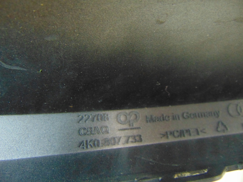 фото №11, Audi a6 c8 4k0 накладка бампер перед