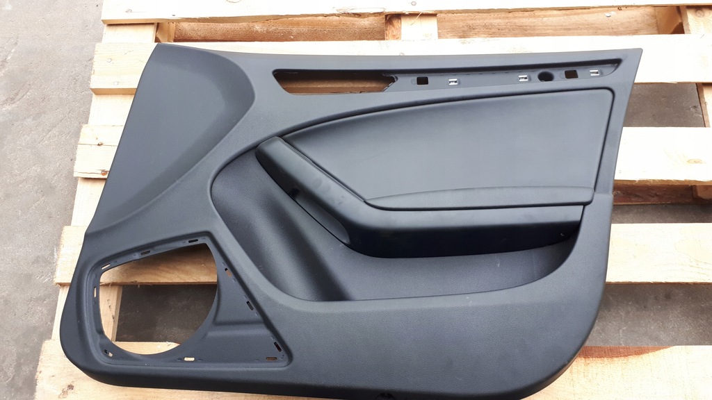 фото №1, S4 b8 a4 обшивка дверь правый перед кожа europa