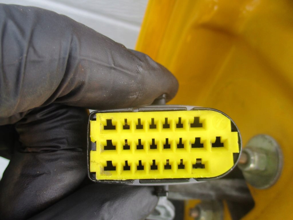 фото №9, Дверь правый перед trafic vivaro