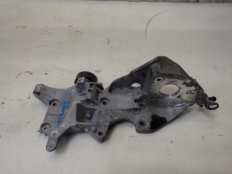 Купить Кронштейн основание генератора vw touran 2.0 tdi