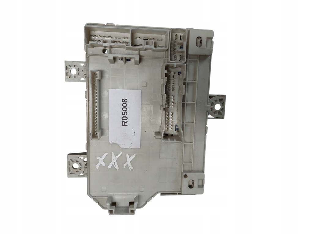 фото №1, Коробка запобіжників smart forfour 4545400024