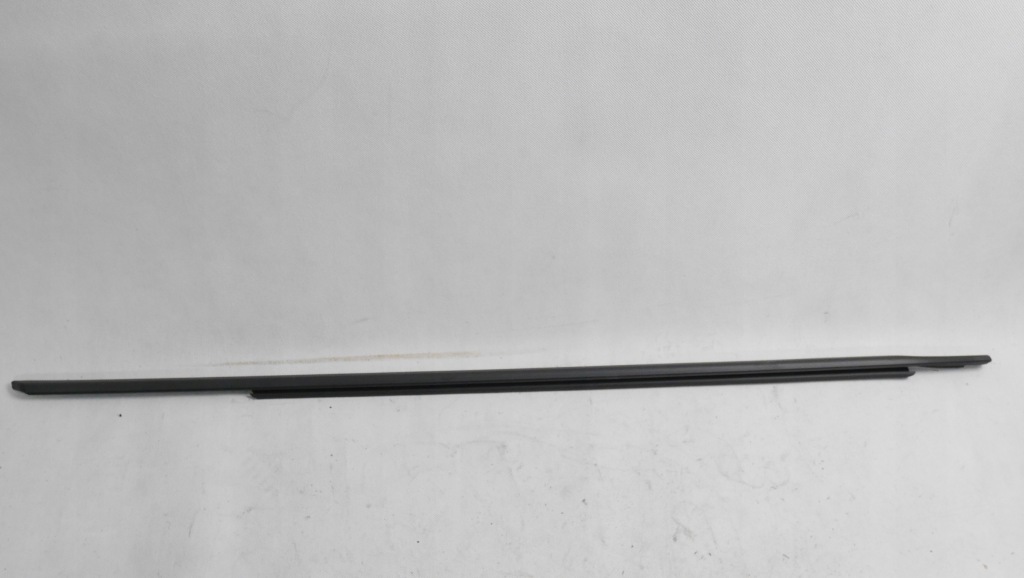 фото №1, Bmw 3 f30 f31 m3 f80 прокладка правий перед двері zewneczna nowa 7258296