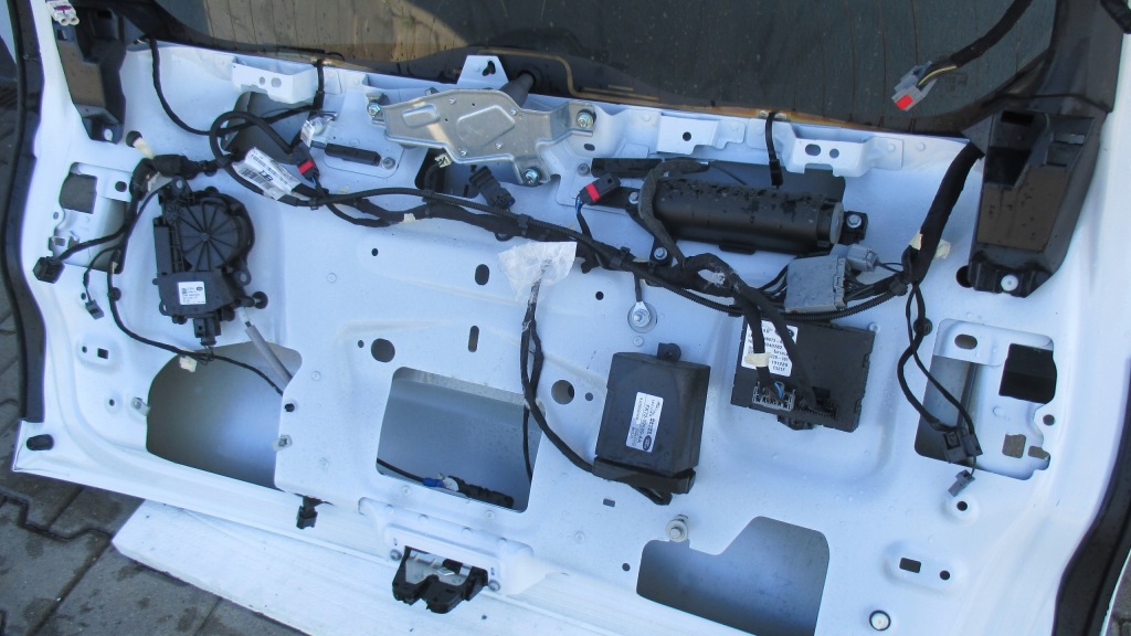 фото №8, Land rover discovery sport l550 lift 2020- крышка багажника 1aa fuji white