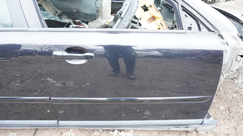 фото №1, Volvo v50 двері правий перед передні праве 452-46 s40 ii