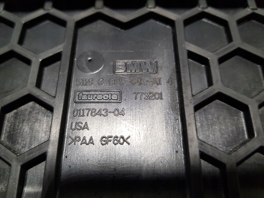 Туннель средний подлокотник bmw x5 e70 x6 e71 Цена