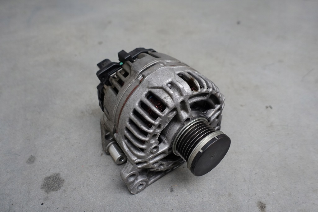 фото №1, Vw beetle 5c 1.4 tsi генератор