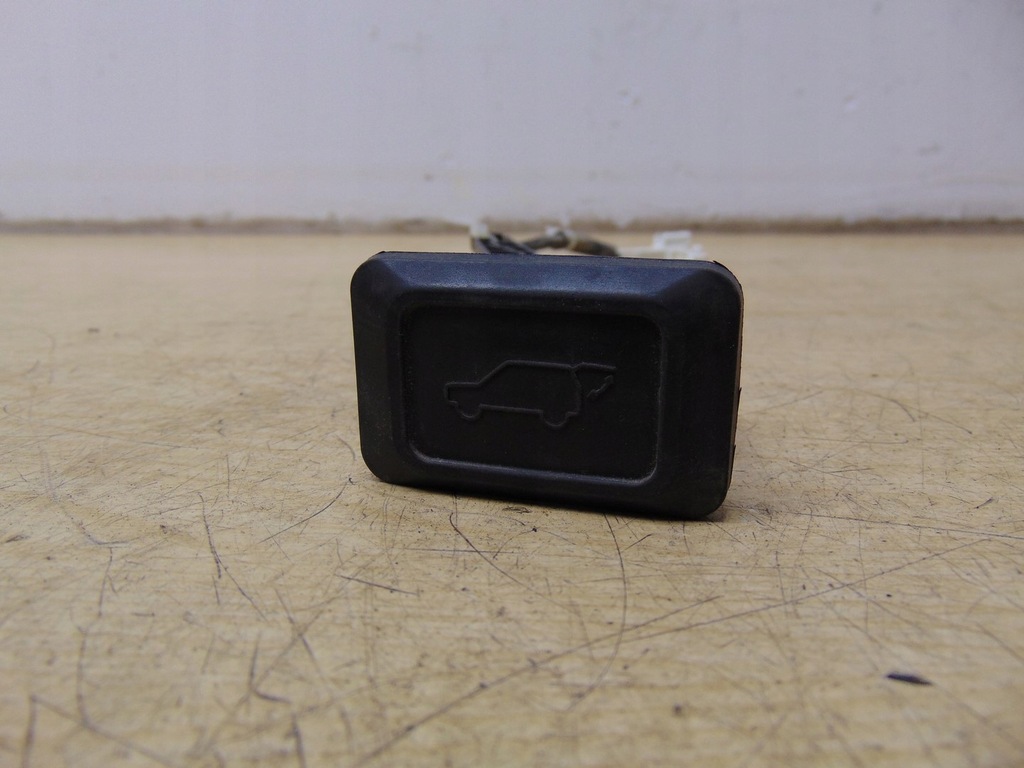фото №6, Выключатель открывания крышки toyota rav4 iv 2012-