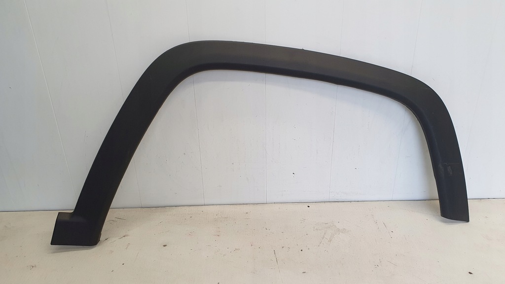 фото №1, Jeep compas 16- молдинг крыла правая перед оригинал