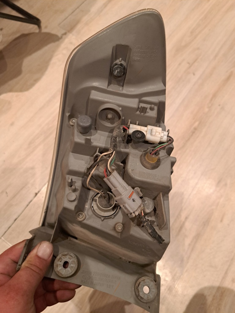 Impreza 3 gh фара led левый задний  w крыло hb европа с Разборки