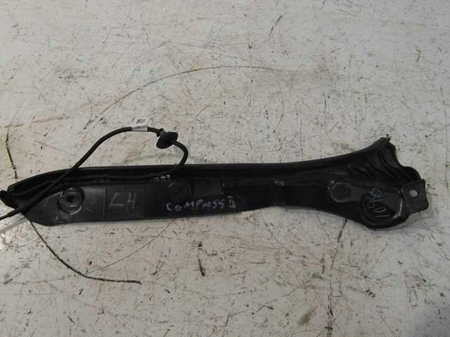 фото №5, Jeep compass ii 17- датчик доводчик крышки левый задняя 68339351ad