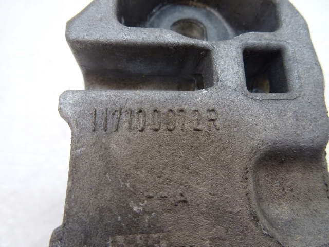 фото №8, Renault kadjar 1.5 dci кронштейн кронштейн генератора 117100072r