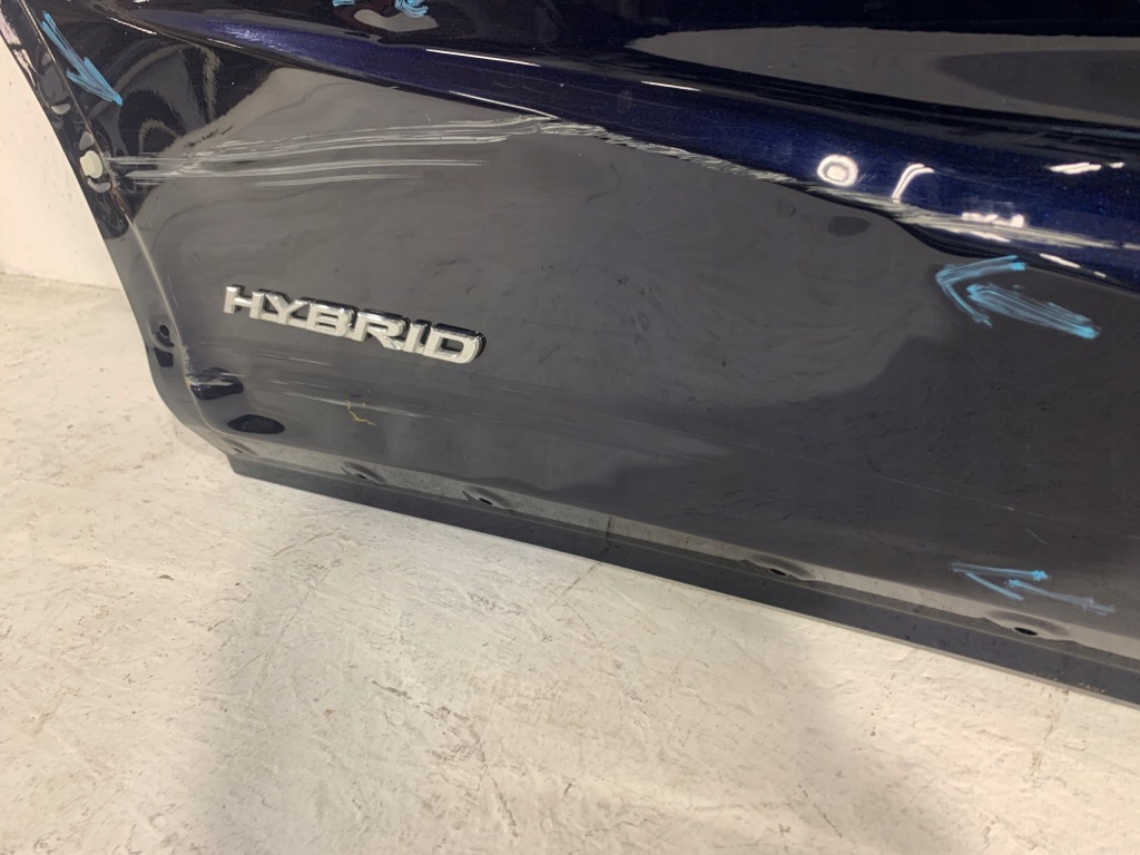 Lexus rx iv 16- двері праве задня в Україні