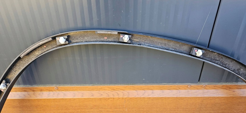 фото №8, Молдинг крыла правый задняя vw tiguan 5n оригинальный номер 5n0854820c