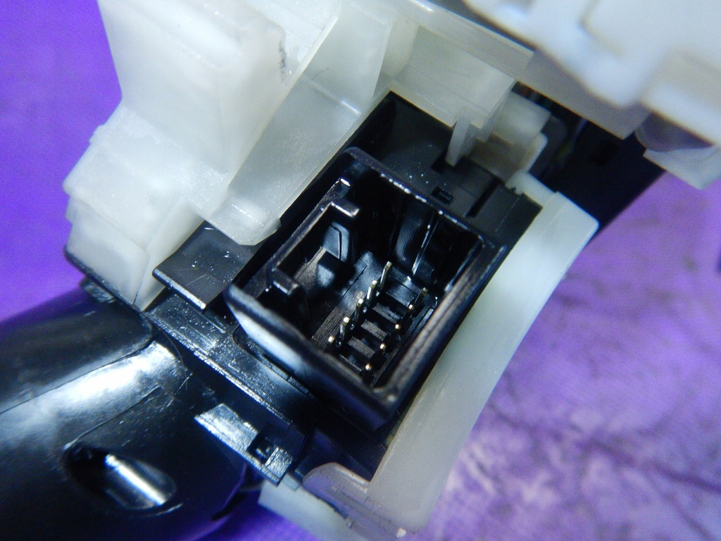 фото №8, Lancer viii sedan переключатель комбинированный 8600a200