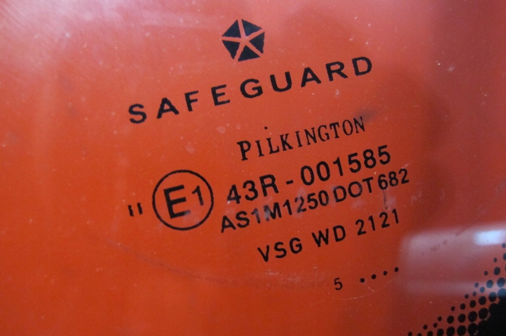 фото №4, Chrysler crossfire стекло лобовое перед передняя 2005 rok