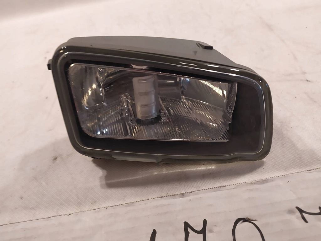 фото №1, Противотуманная фара правый перед ford b-max 2021r-