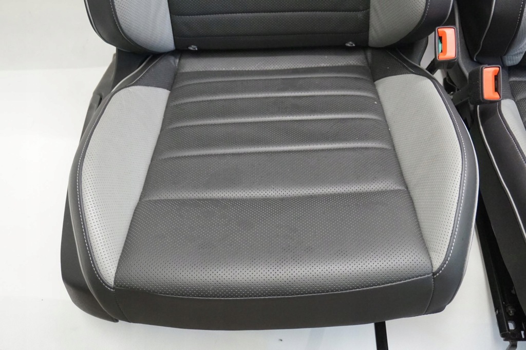 фото №9, Сиденья заднее сиденье обшивки vw golf viii 8 gti gtd hb