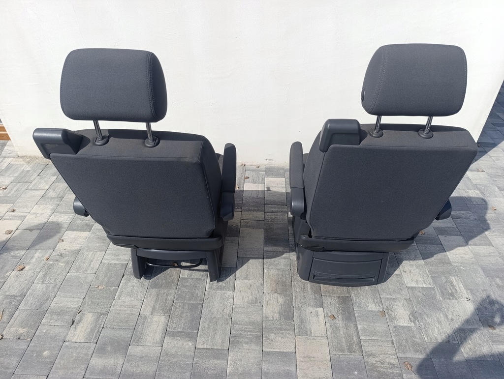 фото №10, Vw t5 t6 multivan сиденья поворотные второй/третий ряд антрацит с детское кресло