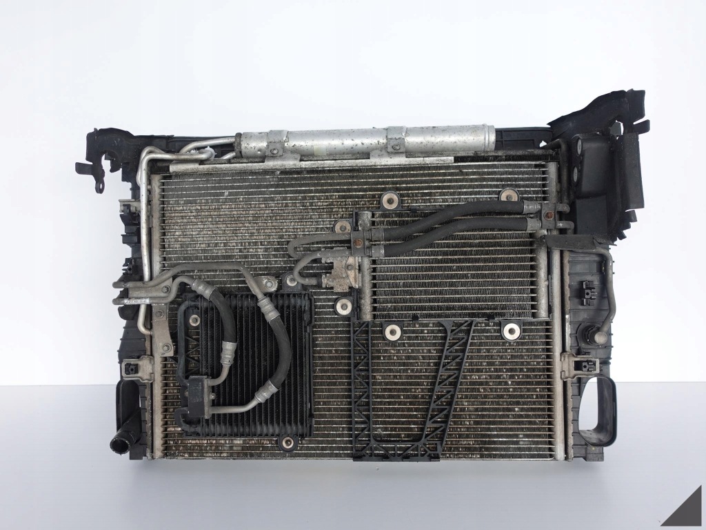 фото №1, Mercedes cls c219 w211 63 amg радиатор комплект