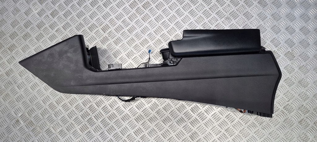 фото №13, Mercedes w212 kombi подлокотник автоматическая коробка передач