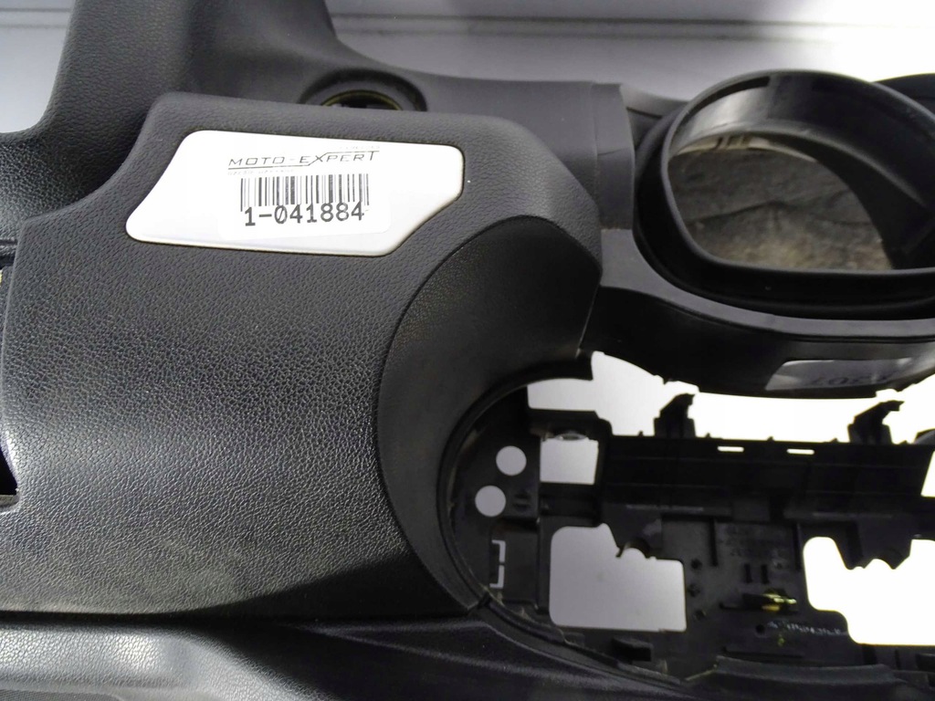 фото №10, Mercedes r w251 приборная панель консоль приборная панель приборная