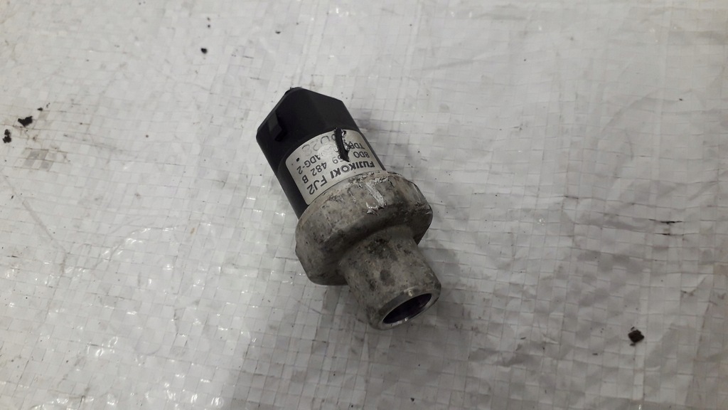 фото №10, Volkswagen оригінальний номер 8d0959482b датчик кондиціонера