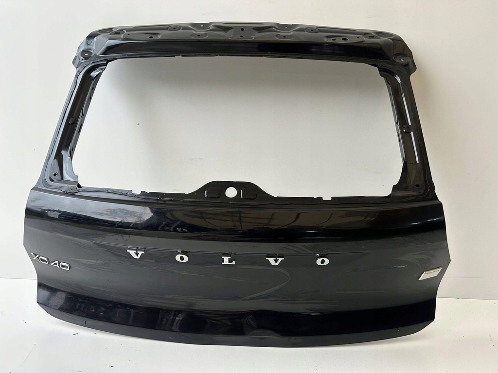 фото №1, Volvo xc40 крышка багажника багажника оригинал