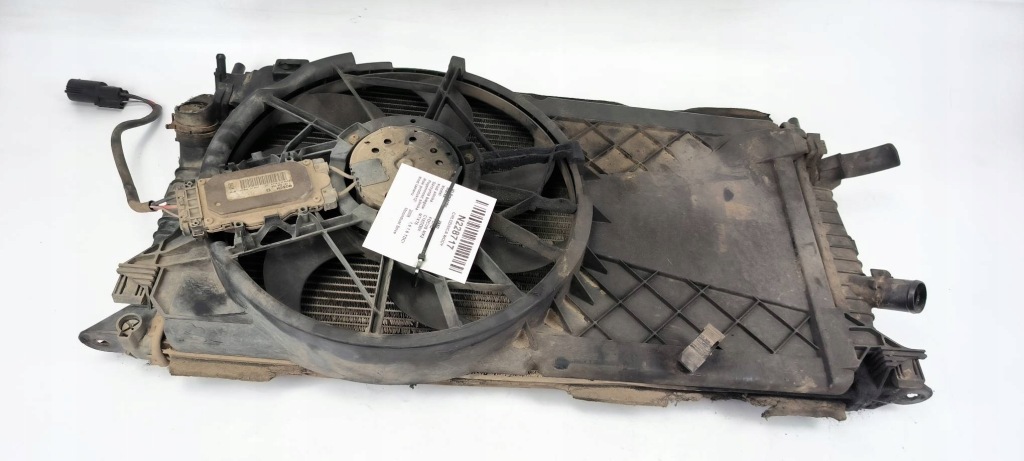 Радиатор воды 1137328558 ford focus mk2 Доставка