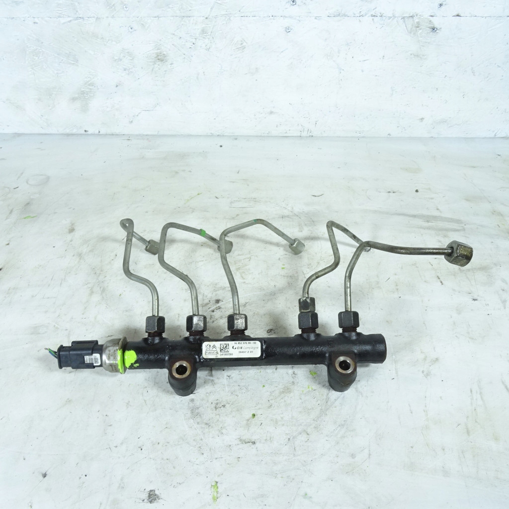 фото №1, Ford c-max mk2 1.6tdci молдинг питающая 9685297580