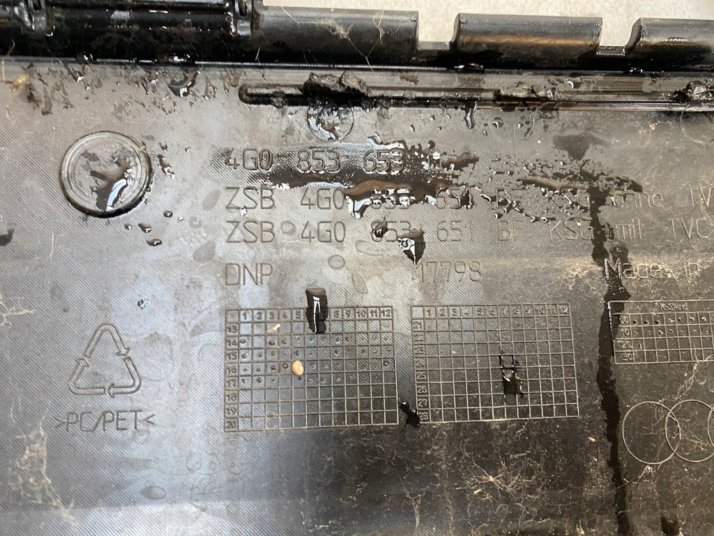 Audi a6 c7 4g allroad lift 14- решётка радиатора решётка радиатора бампера перед 4g0853653q Недорого