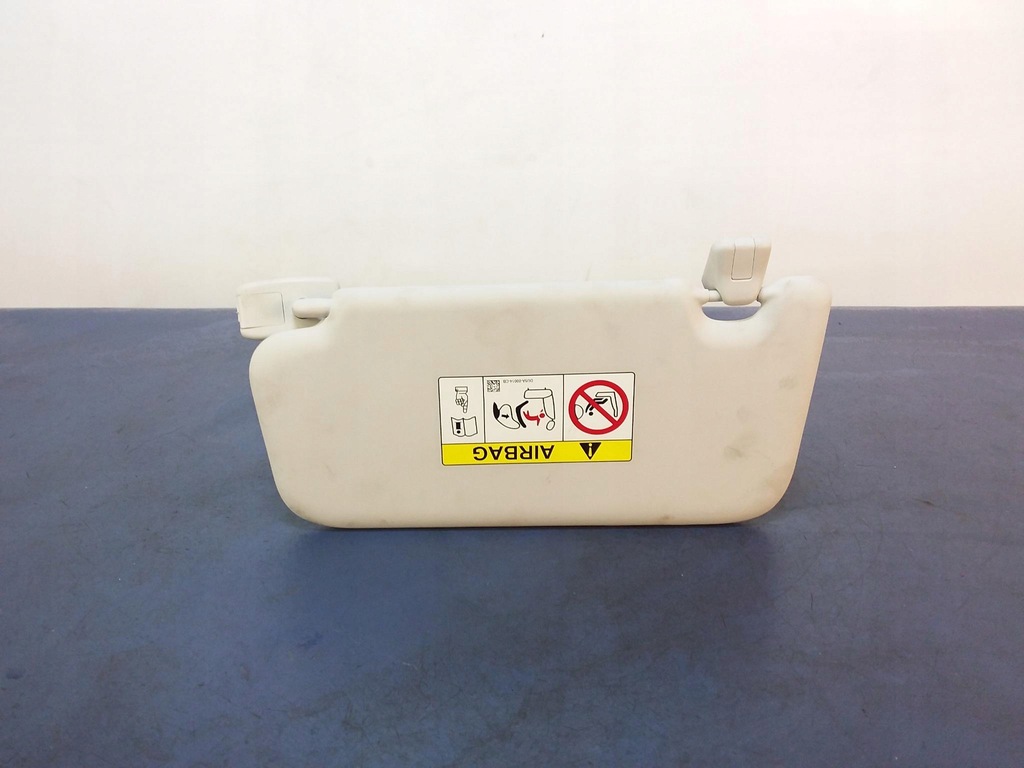 фото №2, Ford focus mk4 защита солнцезащитная правая