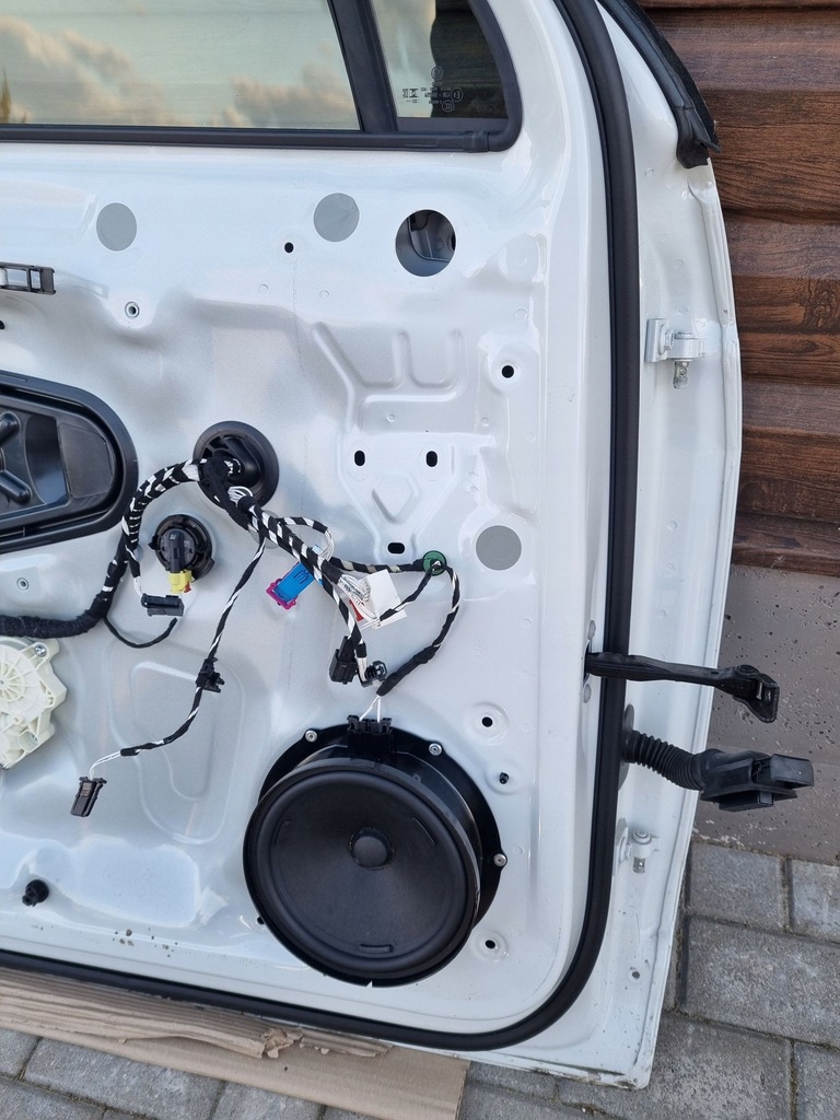 фото №10, Volkswagen tiguan allspace 2024 перед сторона левая дверь передние