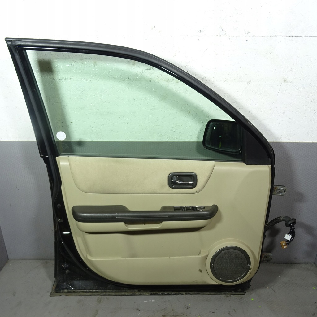 фото №8, Nissan x-trail t30 дверь перед левая kh3