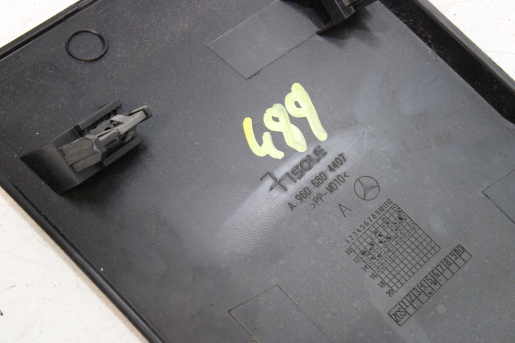 фото №4, Mercedes actros mp4 захист пластик оббивка панелі консолі a9606804407