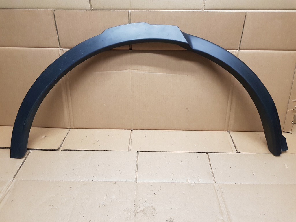 фото №1, Discovery sport молдинг крыла задняя правая