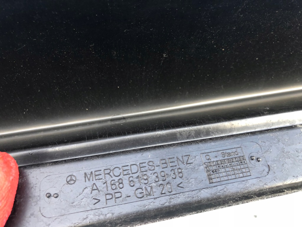 Mercedes w168 long ліва молдинг поріг накладка оригінальний новий Київ