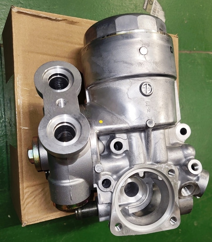 фото №4, Nowa оригинальная корпус фильтра масла renault espace iv 3.0dci 7701062414