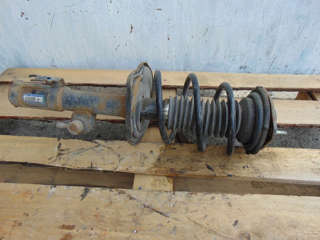 фото №7, Амортизатор лівий перед toyota rav4 iv 2012- 2.2d