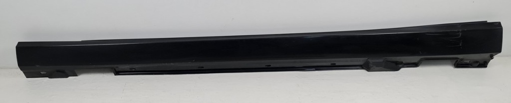 фото №1, Mercedes-benz оригинальный номер a2126900740 молдинг накладка порог